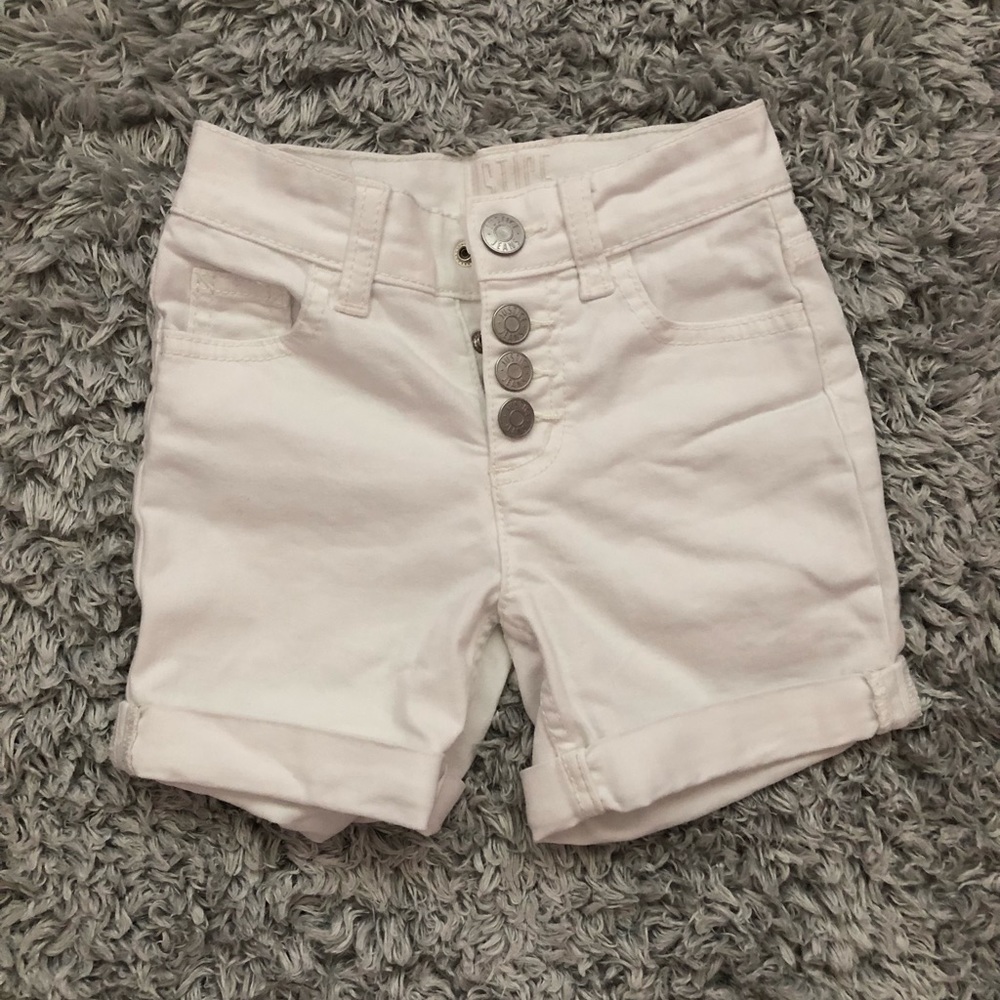 ❗️READ DESCRIPTION❗️ Girls Justice White Shorts